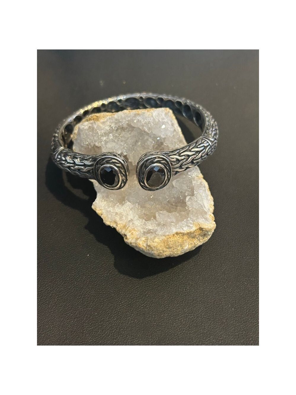 Gorgeous sterling silver Bracelet with dark purple stone Size 6. - Picture 3 of 7